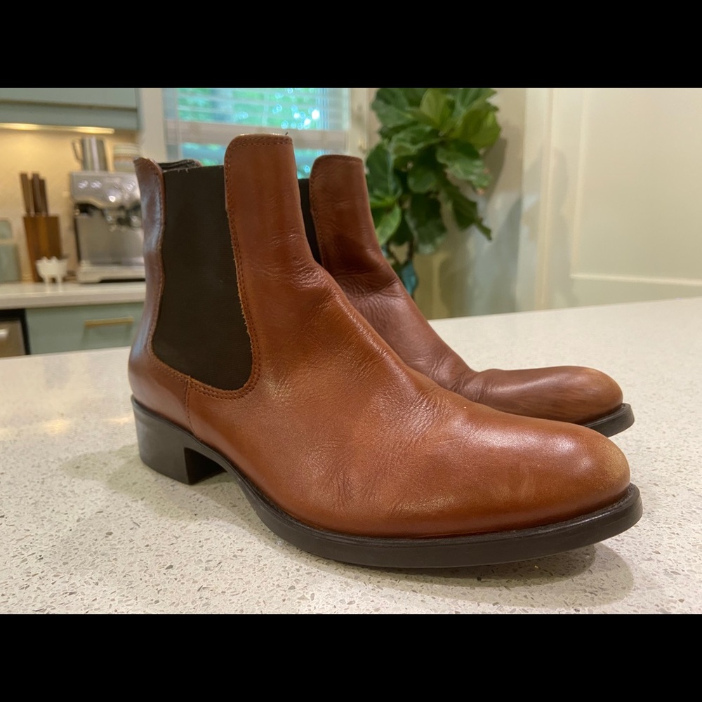Italian leather Chelsea boots size 39